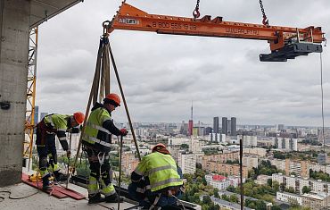 Работа с траверсой Арлифт на высоте